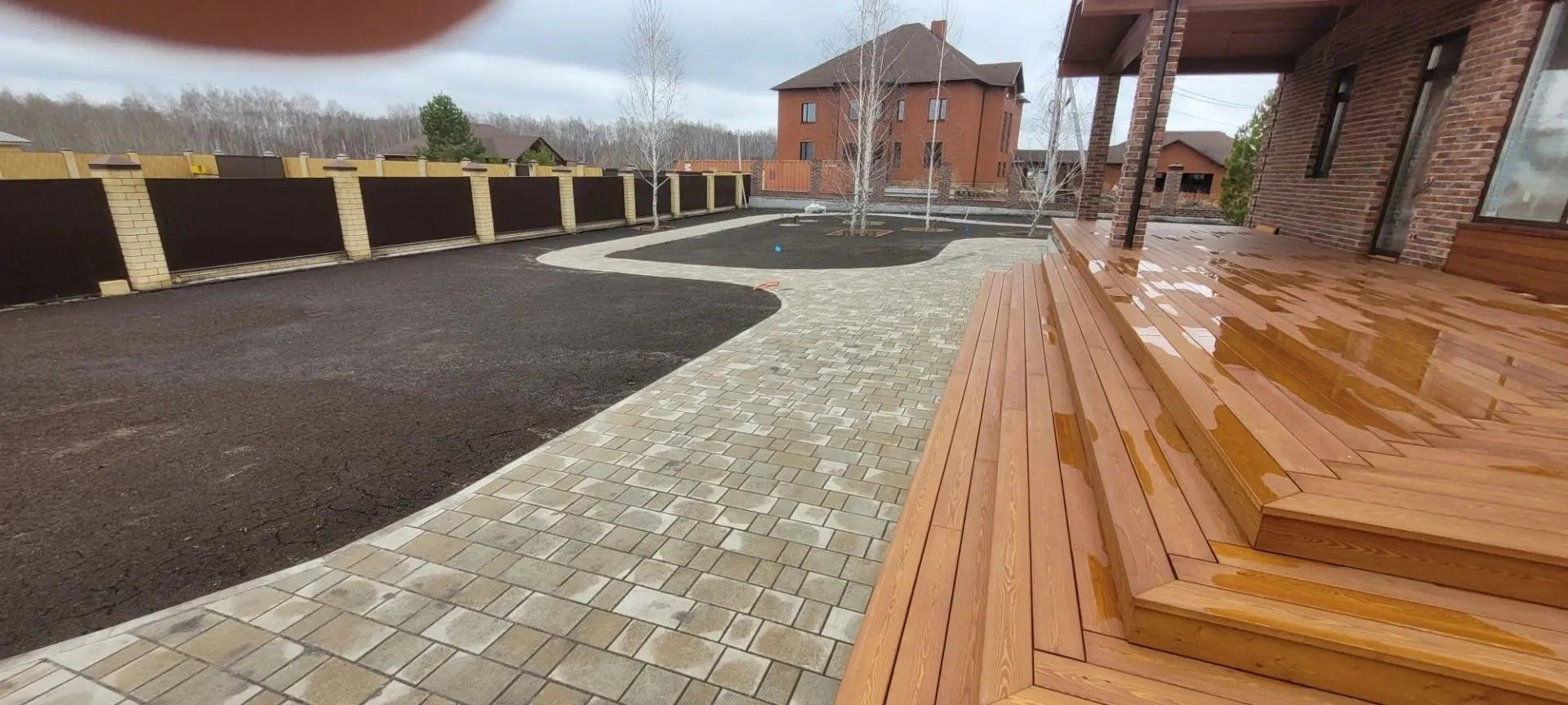 53 53
