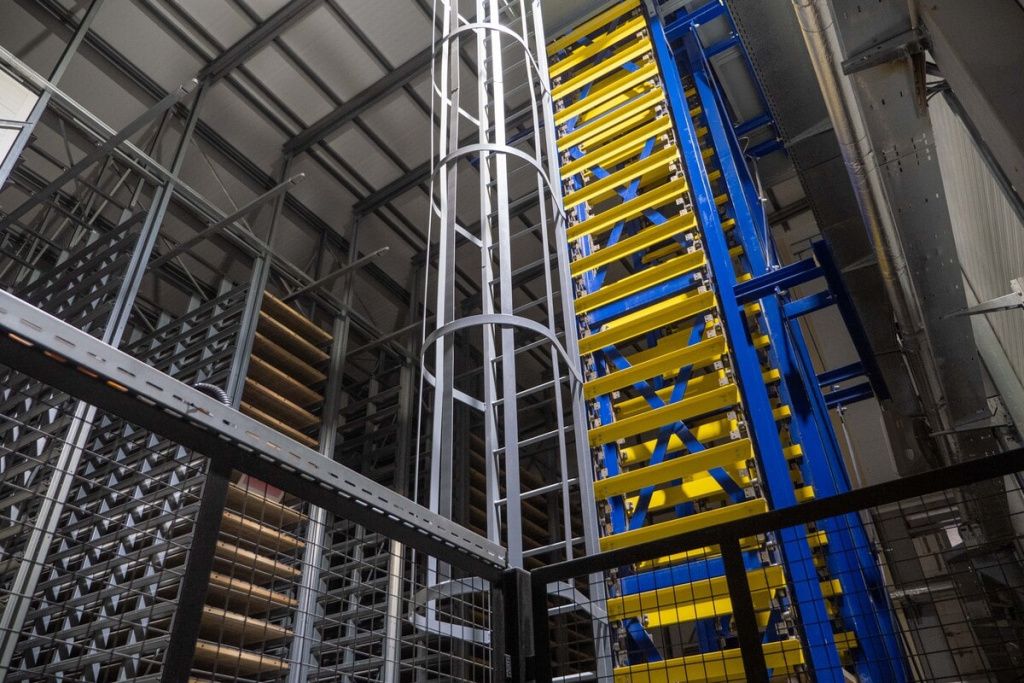 P1002994-min.jpg P1002994-min.jpg