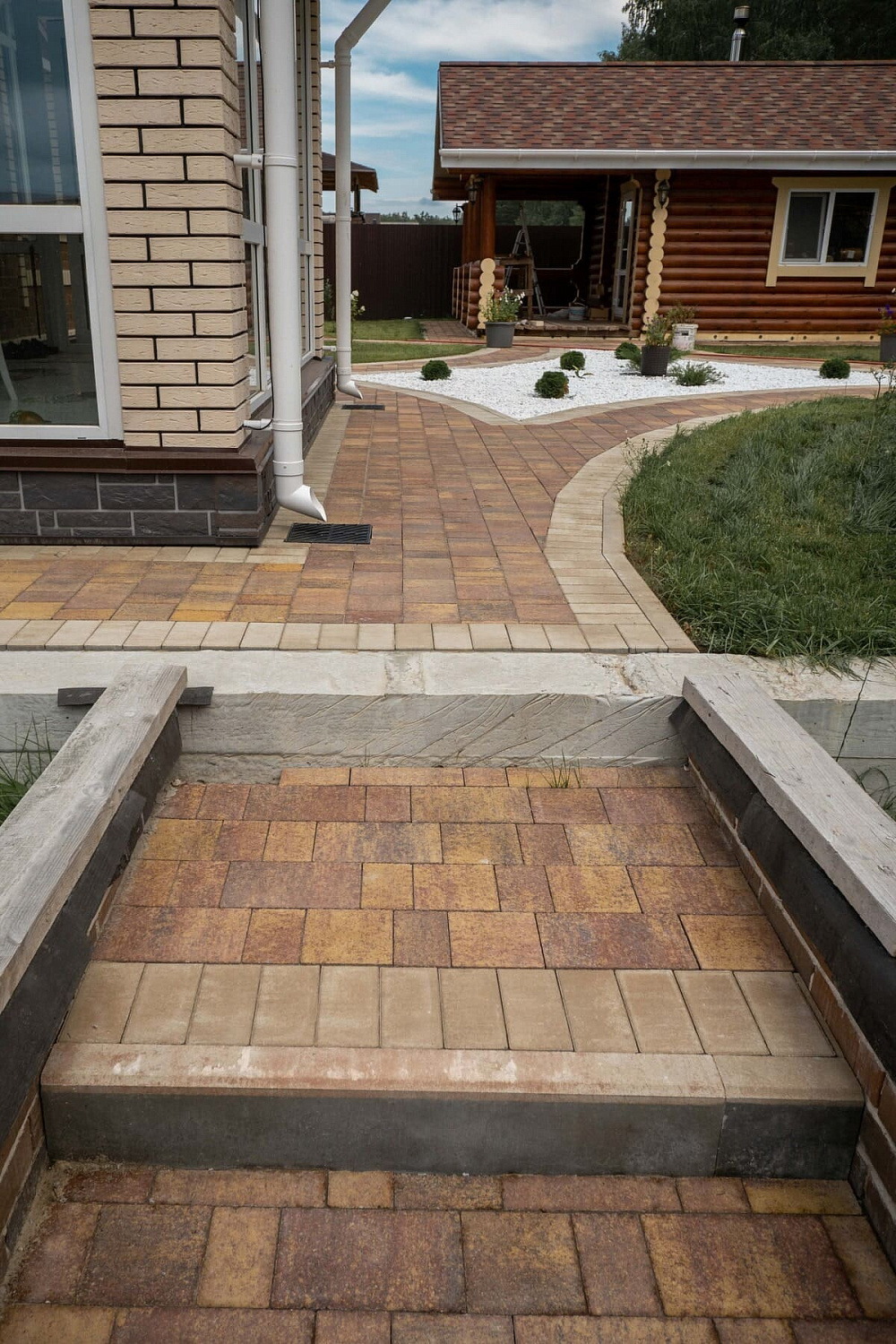 Брусчатка Старый город Осень в частном доме Брусчатка Старый город Осень в частном доме