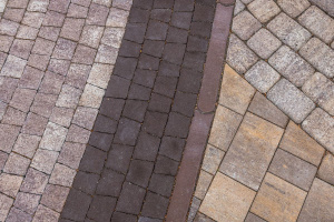 Купить бордюры БРШ.50.20.8 гранит коричневый от производителя - «Поревит»